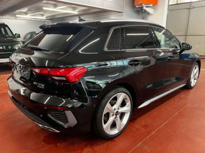 Audi A3 Sportback 40 TFSI quattro S tronic S line edition (2)