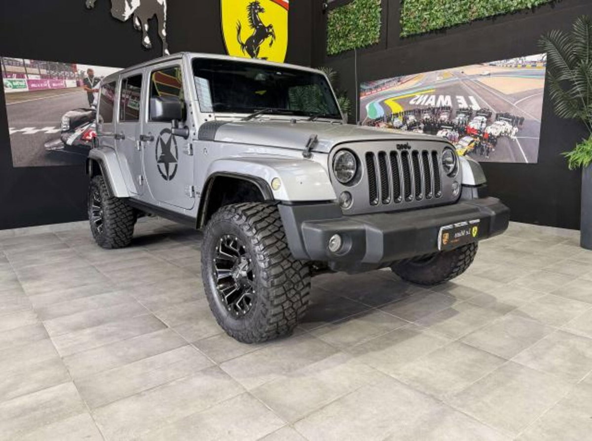 Jeep Wrangler Unlimited 2.8 CRD DPF Rubicon Auto (3)