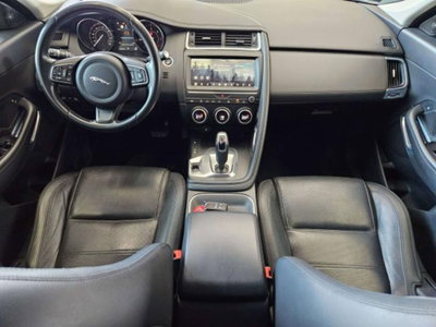 Jaguar E-Pace 2.0D 150 CV AWD R-Dynamic S (8)