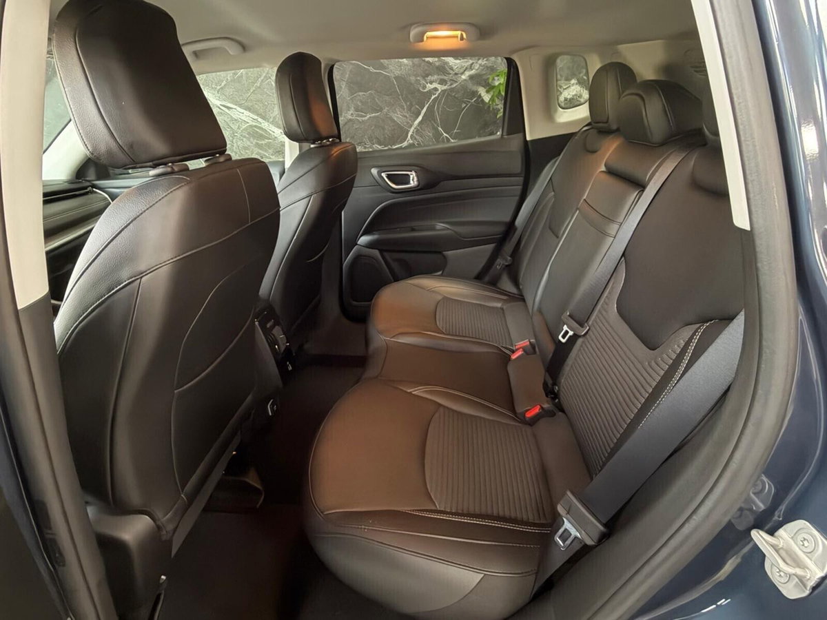 Jeep Compass 1.3 Turbo T4 2WD Limited (10)