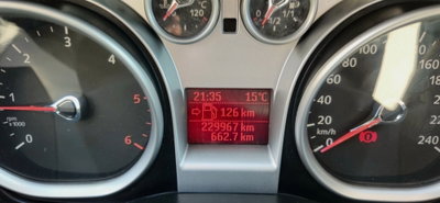 Ford Kuga 2.0 TDCi 136 CV 4WD Titanium DPF (8)