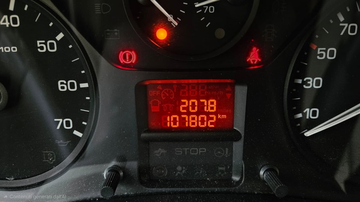 Citroen Berlingo Furgone BlueHDi 100 S&S Van 3 posti Club L1 (11)