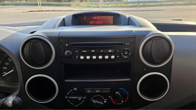 Citroen Berlingo Furgone BlueHDi 100 S&S Van 3 posti Club L1 (8)