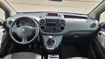 Peugeot Partner BlueHDi 100 Outdoor (10)