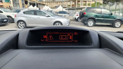 Peugeot Partner BlueHDi 100 Outdoor (11)