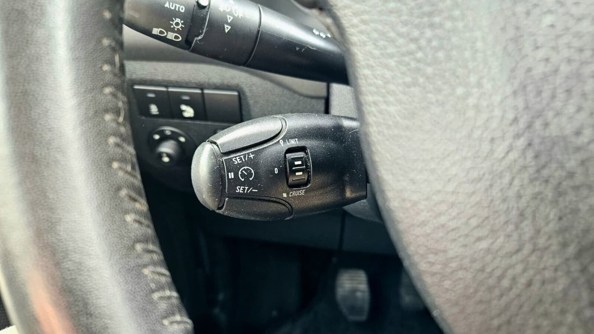 Peugeot Partner BlueHDi 100 Outdoor (15)