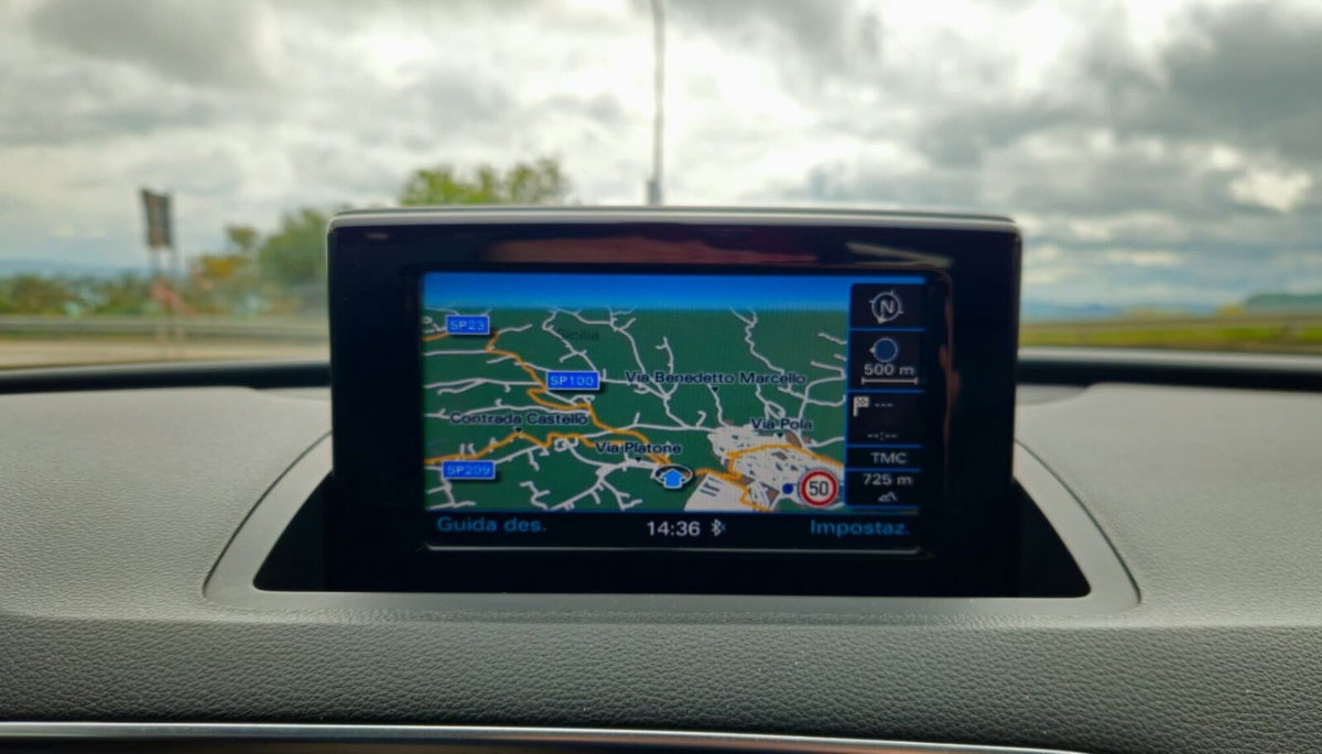 Audi Q3 2.0 TDI quattro Advanced Plus (11)