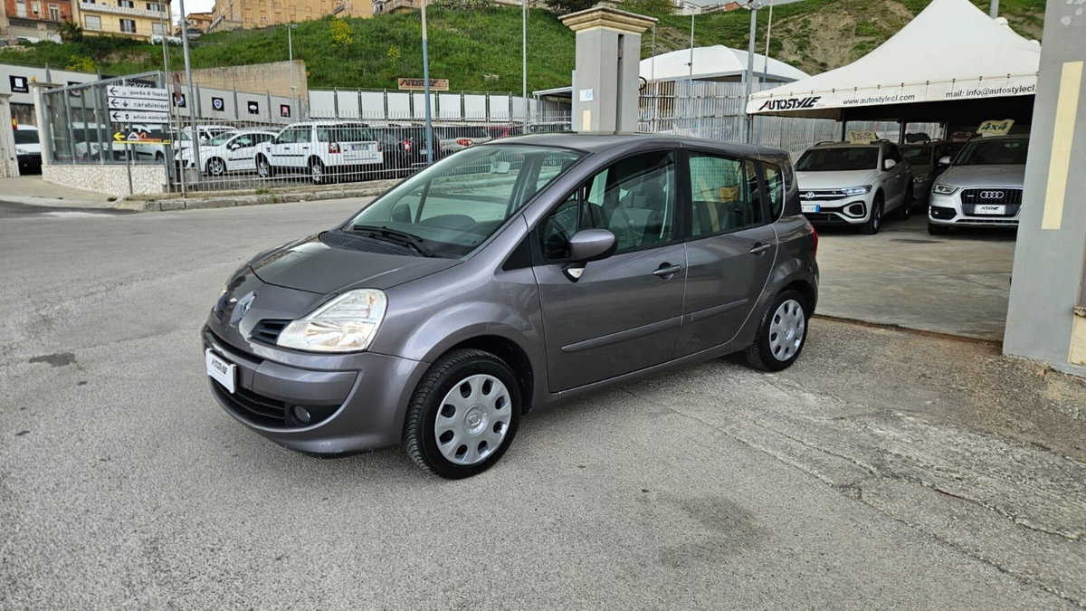 Renault Modus 1.2 16V Dynamique (3)