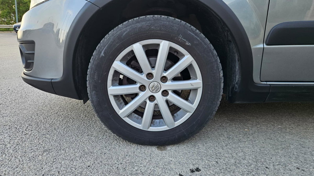 Suzuki SX4 DDiS 16V 4WD Outdoor Line GLX (17)