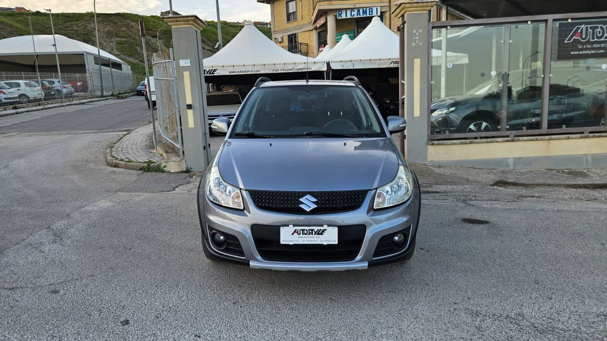 Suzuki SX4 DDiS 16V 4WD Outdoor Line GLX (2)