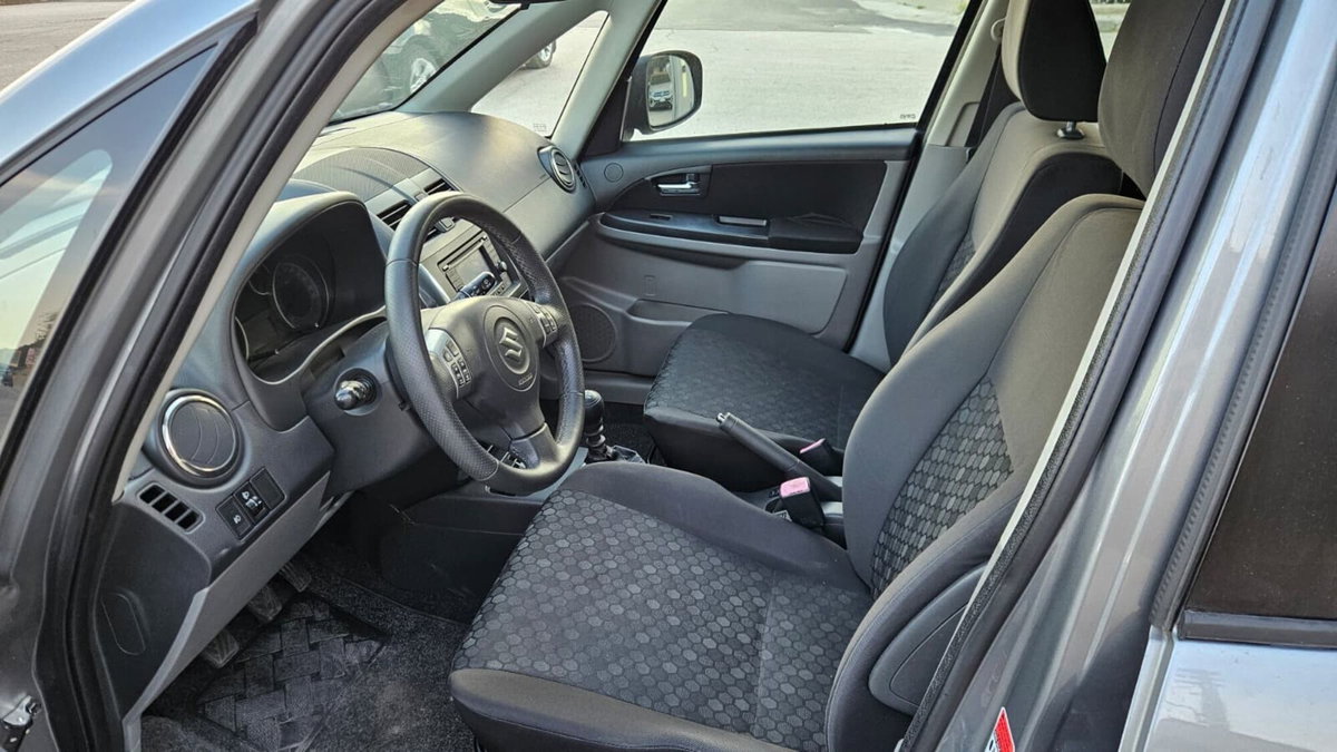 Suzuki SX4 DDiS 16V 4WD Outdoor Line GLX (5)