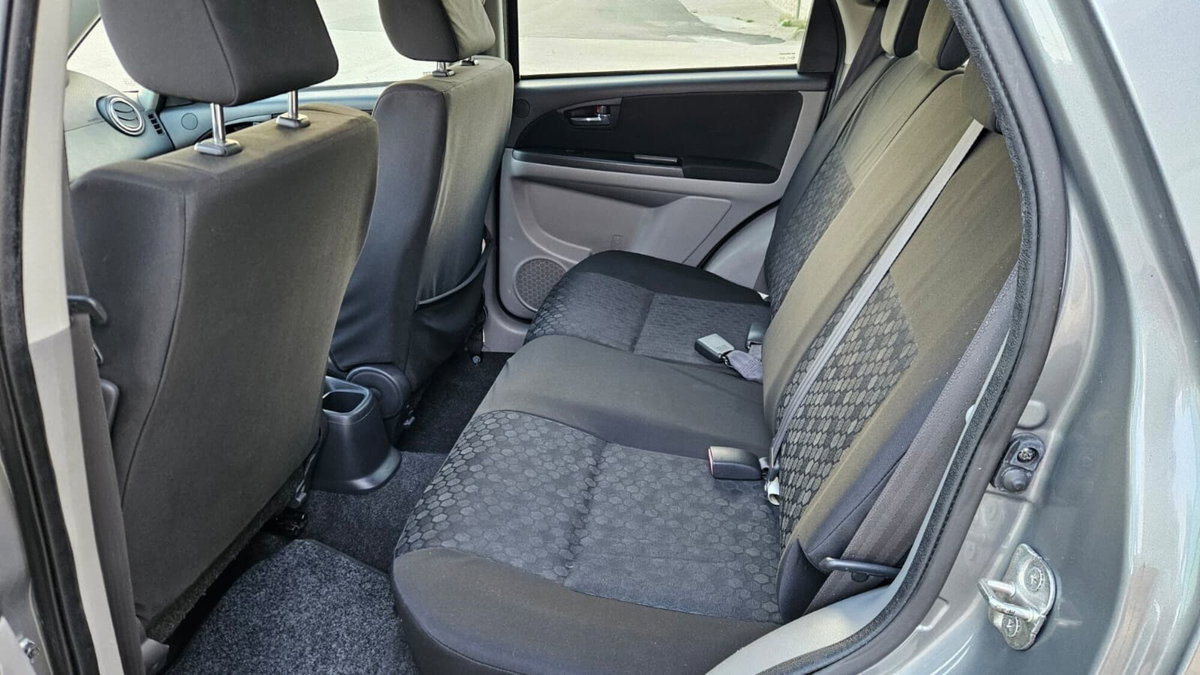 Suzuki SX4 DDiS 16V 4WD Outdoor Line GLX (6)