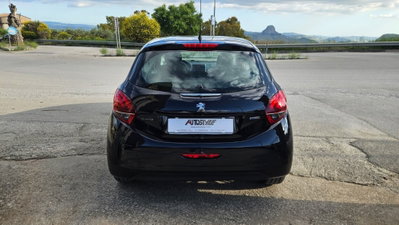 Peugeot 208 82 5 porte Allure (4)