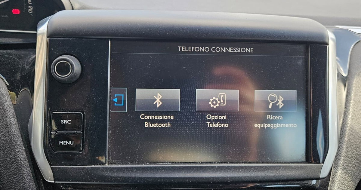 Peugeot 208 82 5 porte Allure (9)