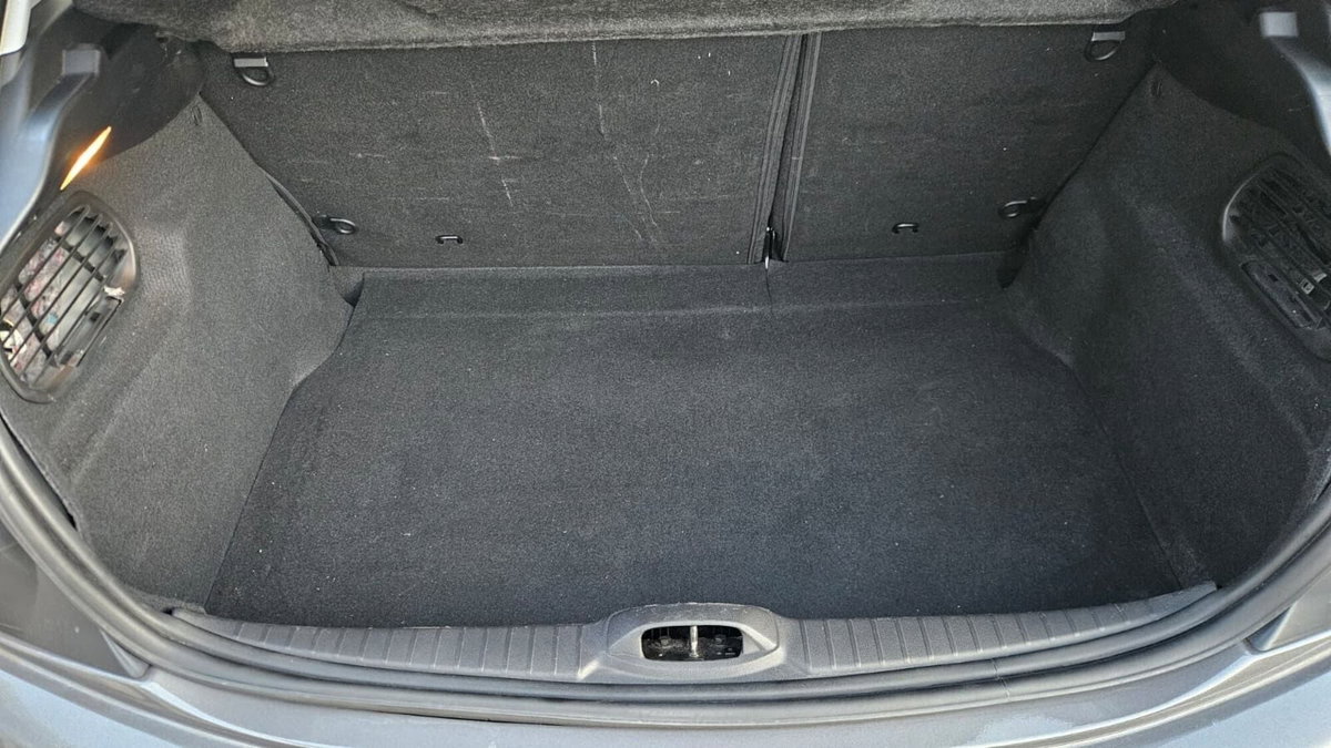Peugeot 208 120 S&S 5 porte GT Line (15)