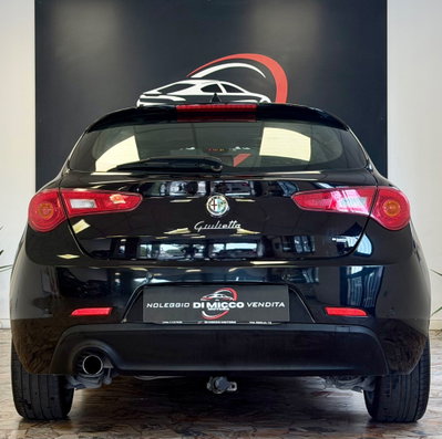 Alfa Romeo Giulietta 1.6 JTDm-2 Exclusive (6)