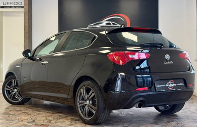 Alfa Romeo Giulietta 1.6 JTDm-2 Exclusive (7)