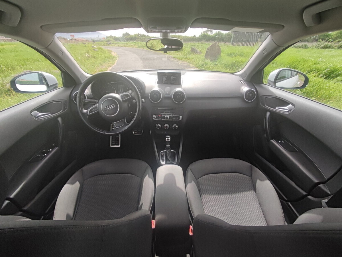 Audi A1 Sportback 1.4 TDI S tronic Sport (11)