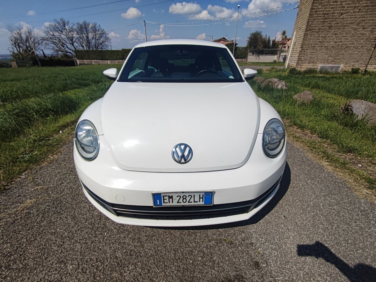 Volkswagen Maggiolino 2.0 TDI Fender Edition (2)