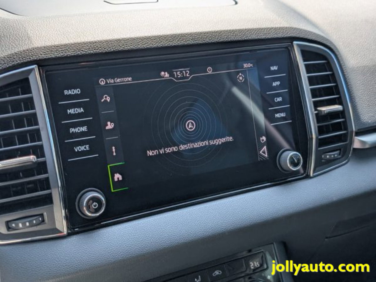 Skoda Karoq 2.0 TDI EVO SCR 115 CV DSG Executive (15)