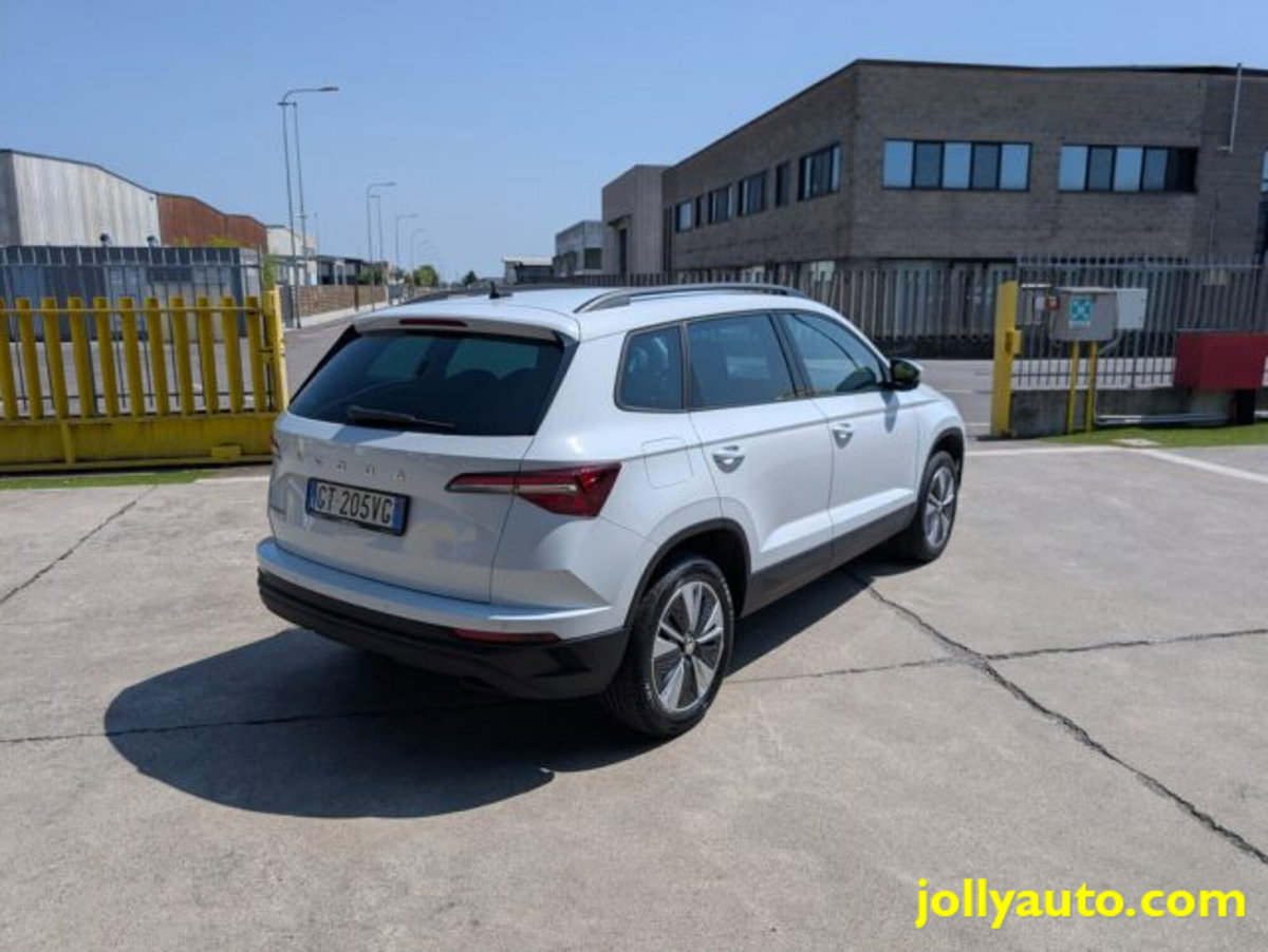 Skoda Karoq 2.0 TDI EVO SCR 115 CV DSG Executive (5)
