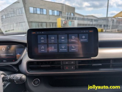 Jeep Avenger 1.2 turbo Summit fwd 100cv (17)