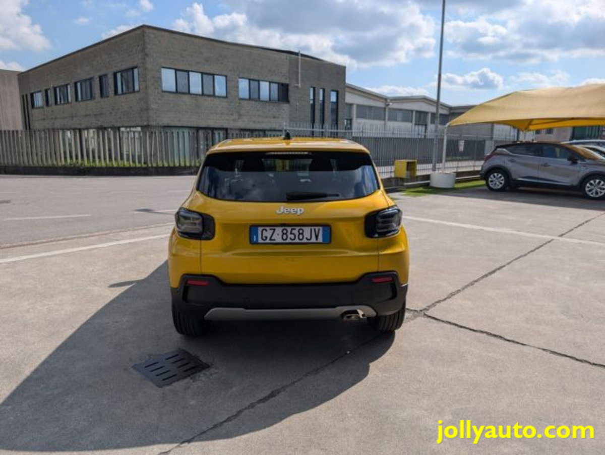 Jeep Avenger 1.2 turbo Summit fwd 100cv (6)
