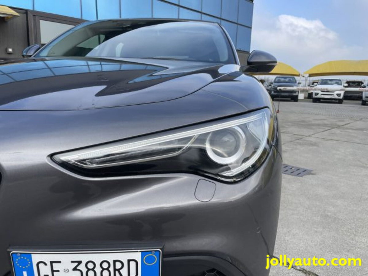 Alfa Romeo Stelvio Stelvio 2.2 Turbodiesel 190 CV AT8 Q4 Super Business (9)