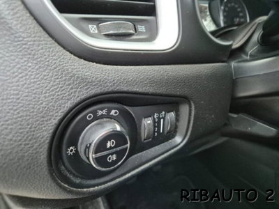 Jeep Renegade 1.6 Mjt 120 CV Limited (19)