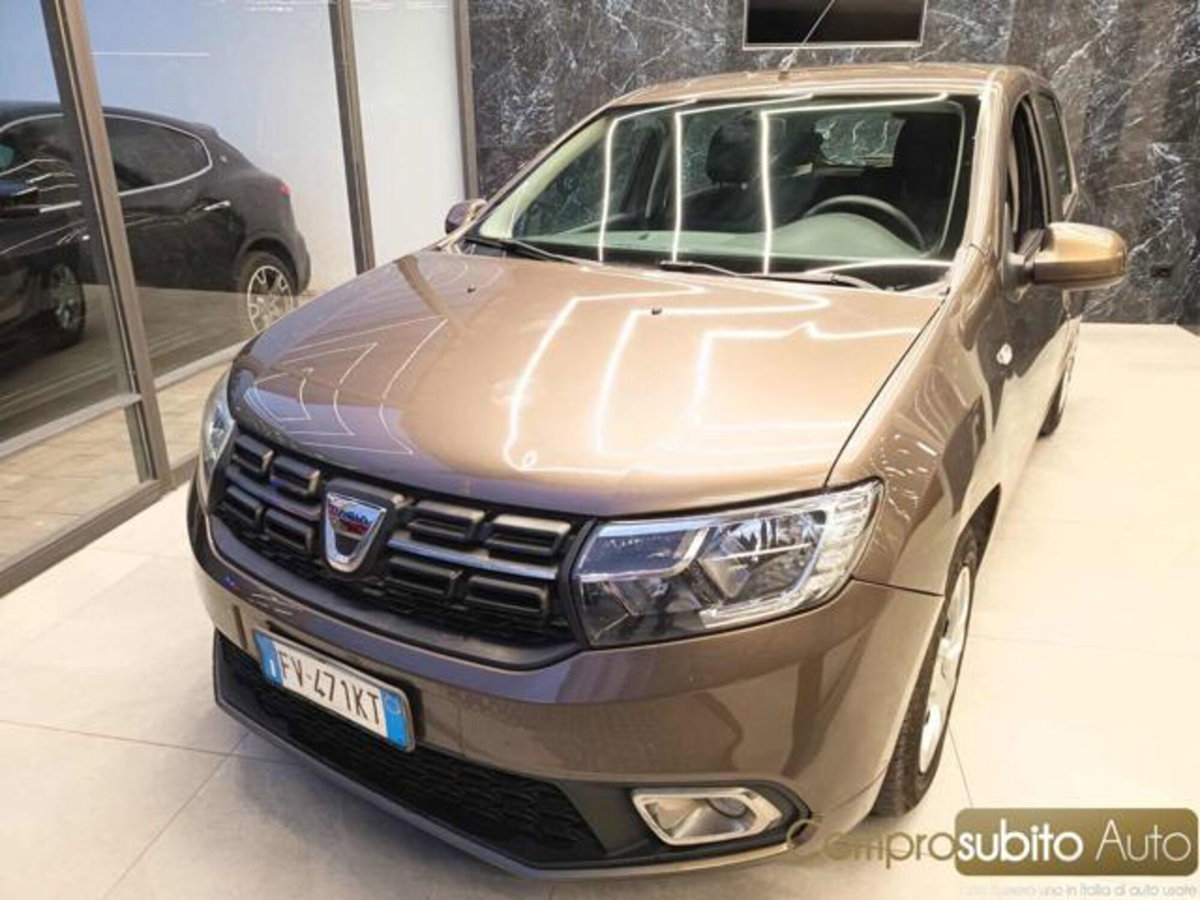 Dacia Sandero 1.5 dCi 8V 75CV Start&Stop Essential (2)