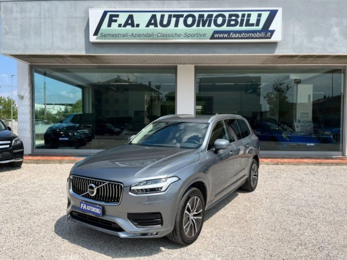 Volvo XC90 B5 (d) AWD Geartronic 7 posti Momentum Pro (12)