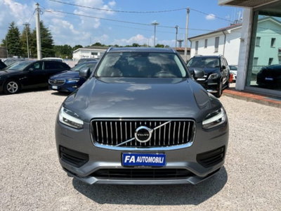 Volvo XC90 B5 (d) AWD Geartronic 7 posti Momentum Pro (3)