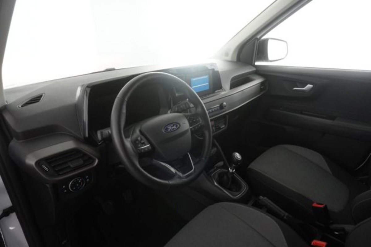 Ford Tourneo Courier 1.0 ecoboost 125cv Titanium powershift (9)