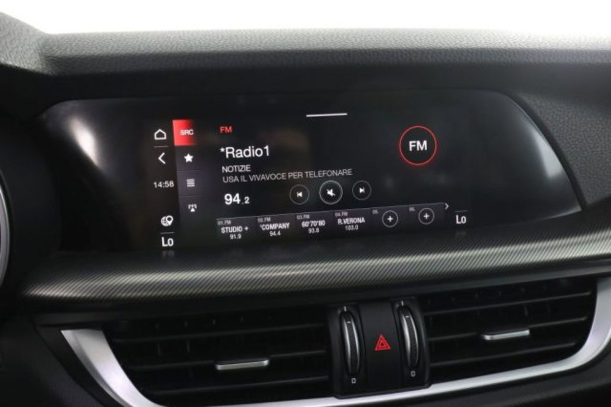 Alfa Romeo Stelvio Stelvio 2.2 Turbodiesel 210 CV AT8 Q4 Veloce (11)