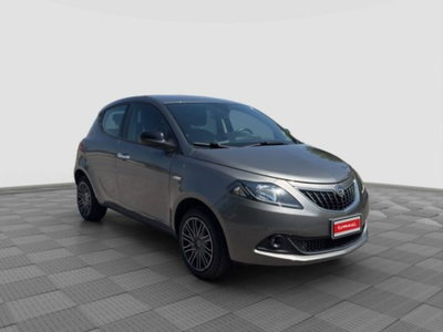 Lancia Ypsilon 1.0 FireFly 5 porte S&S Hybrid Ecochic Gold (7)