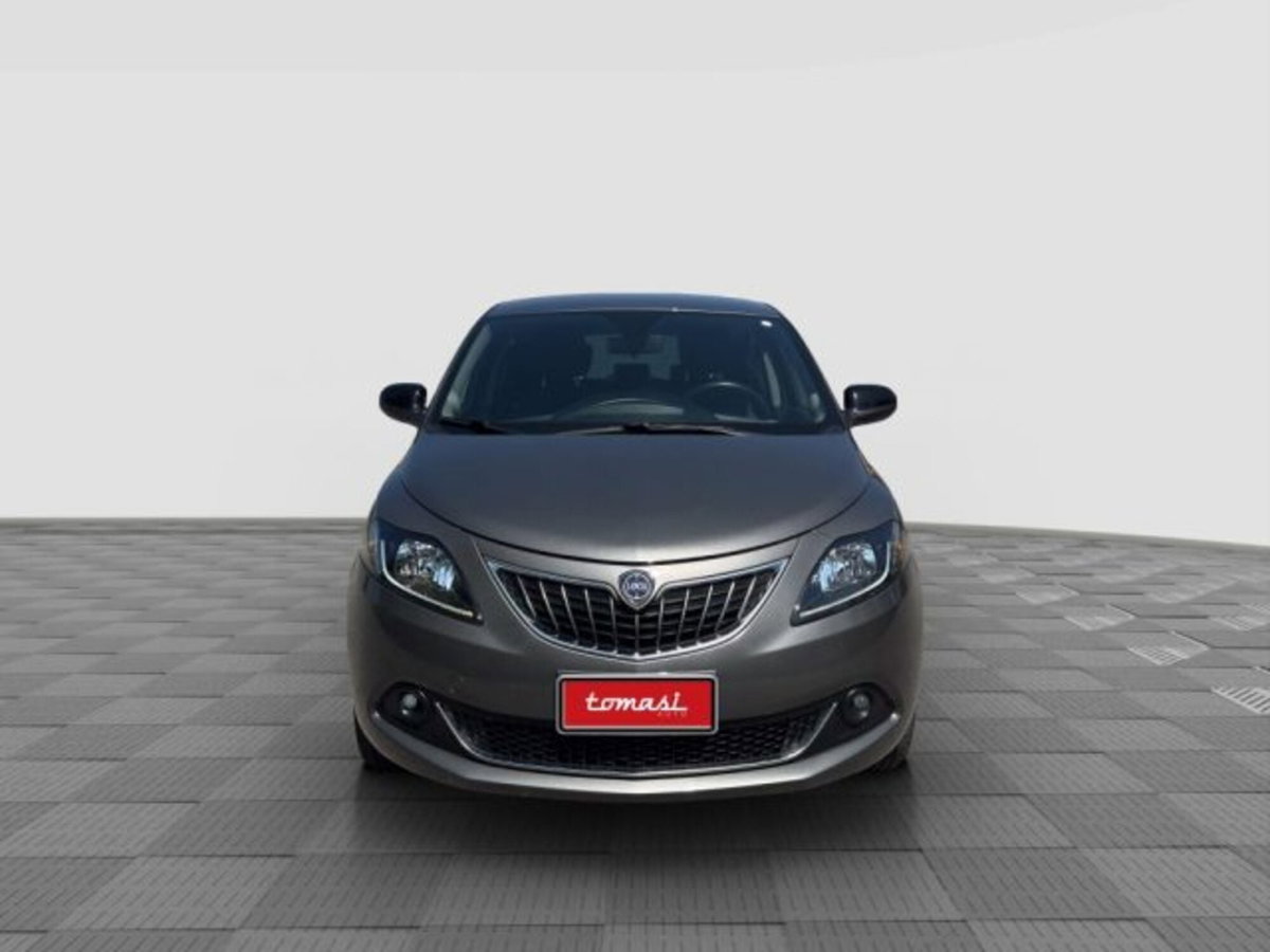 Lancia Ypsilon 1.0 FireFly 5 porte S&S Hybrid Ecochic Gold (8)