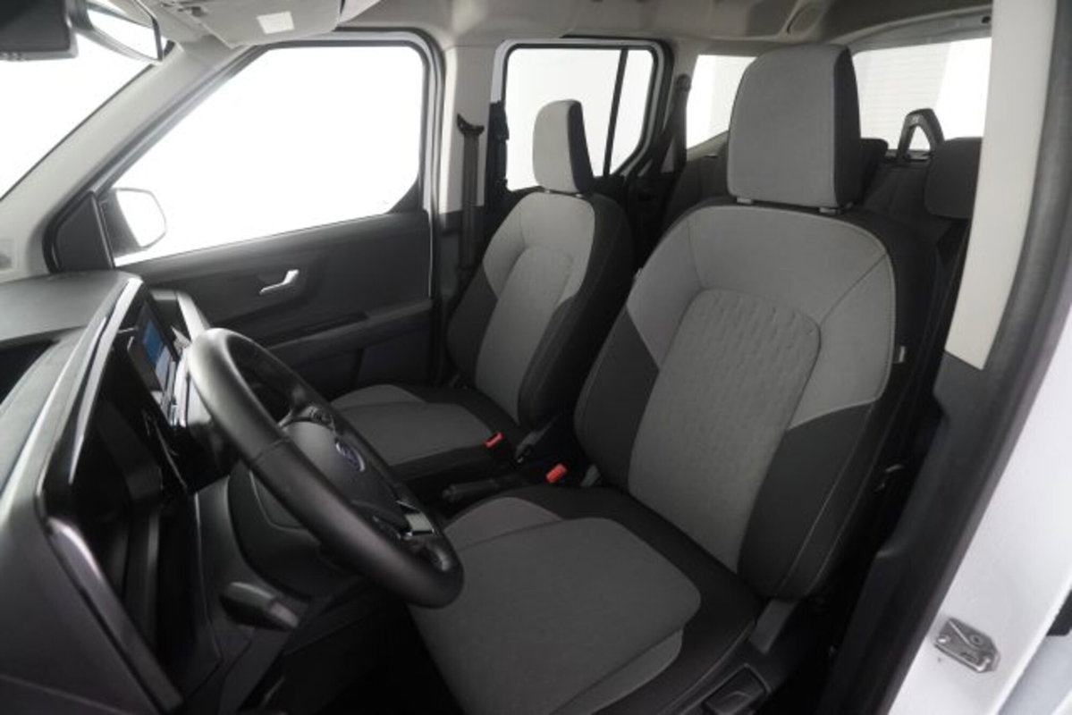Ford Tourneo Courier 1.0 ecoboost 125cv Titanium powershift (10)