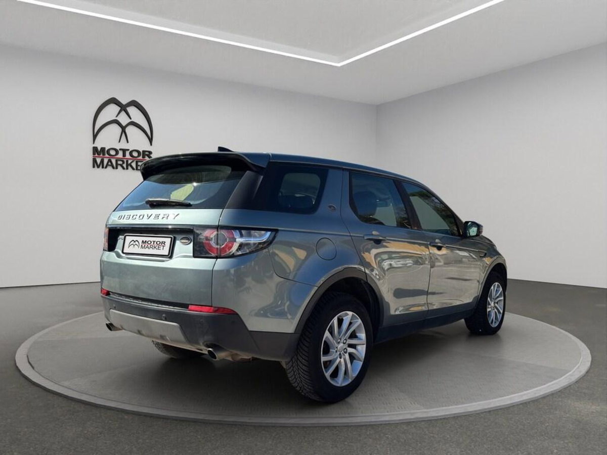 Land Rover Discovery Sport 2.0 TD4 180 CV Pure (7)