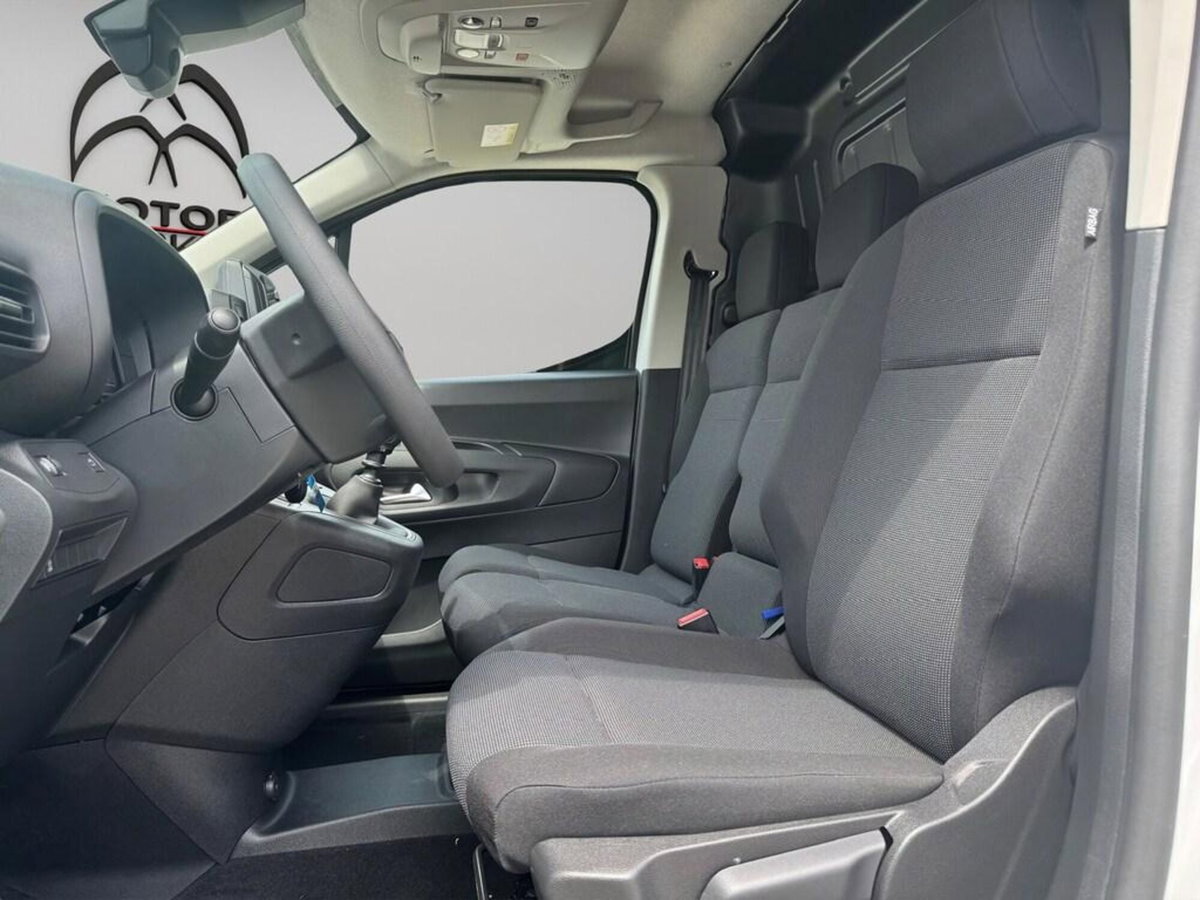 Citroen Berlingo Furgone van M 1.5 bluehdi 100cv S&S 2p.ti p.maggior. (14)