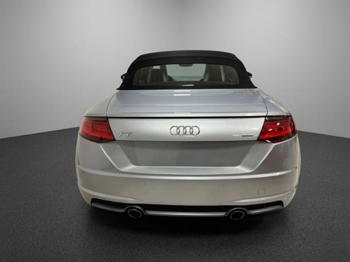 Audi TT Cabrio 2.0 TDI ultra S line (8)
