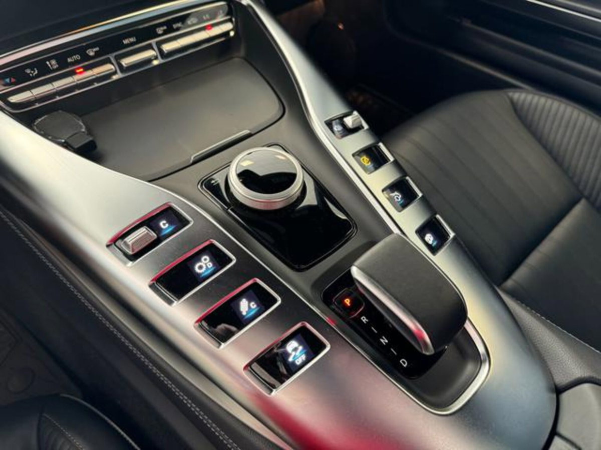 Mercedes-Benz Classe GT Coupé GT S (5)
