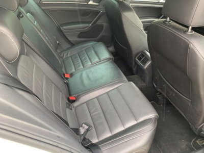 Volkswagen Golf R 2.0 DSG 5p. (11)