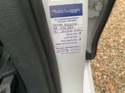 Volkswagen Golf R 2.0 DSG 5p. (18)