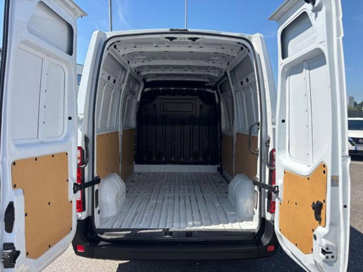 Opel Movano Furgone 35 2.3 Turbo D 135CV PM-TM FWD Furgone (8)