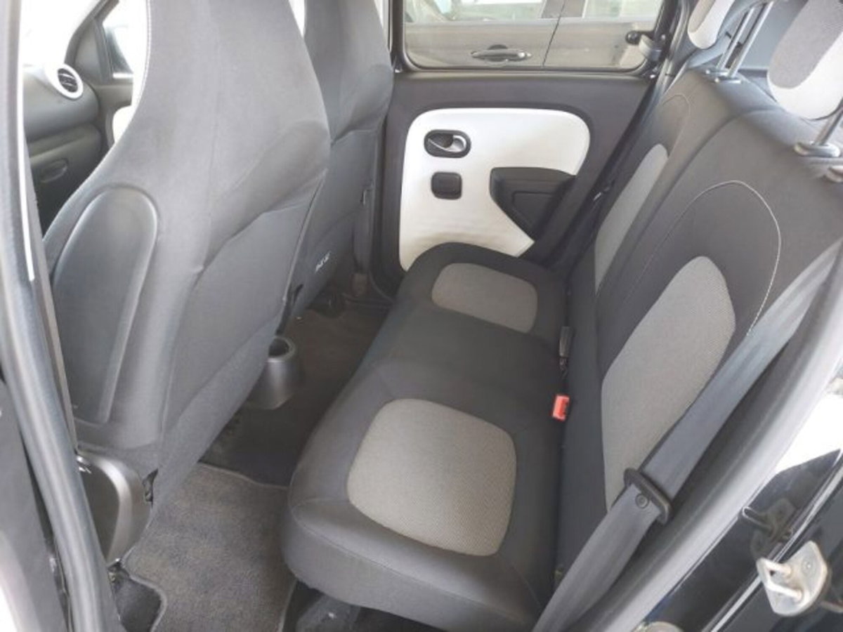 Renault Twingo SCe 65 CV Signature (7)