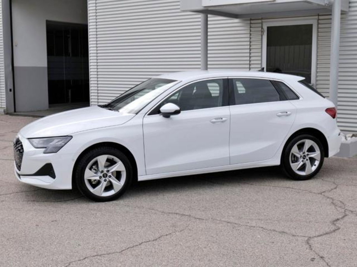 Audi A3 Sportback 1.5 tfsi mhev Business 150cv s-tronic (4)