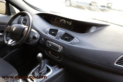 Renault Scenic E-Tech Electric XMod 1.5 dCi 110CV EDC Limited (11)