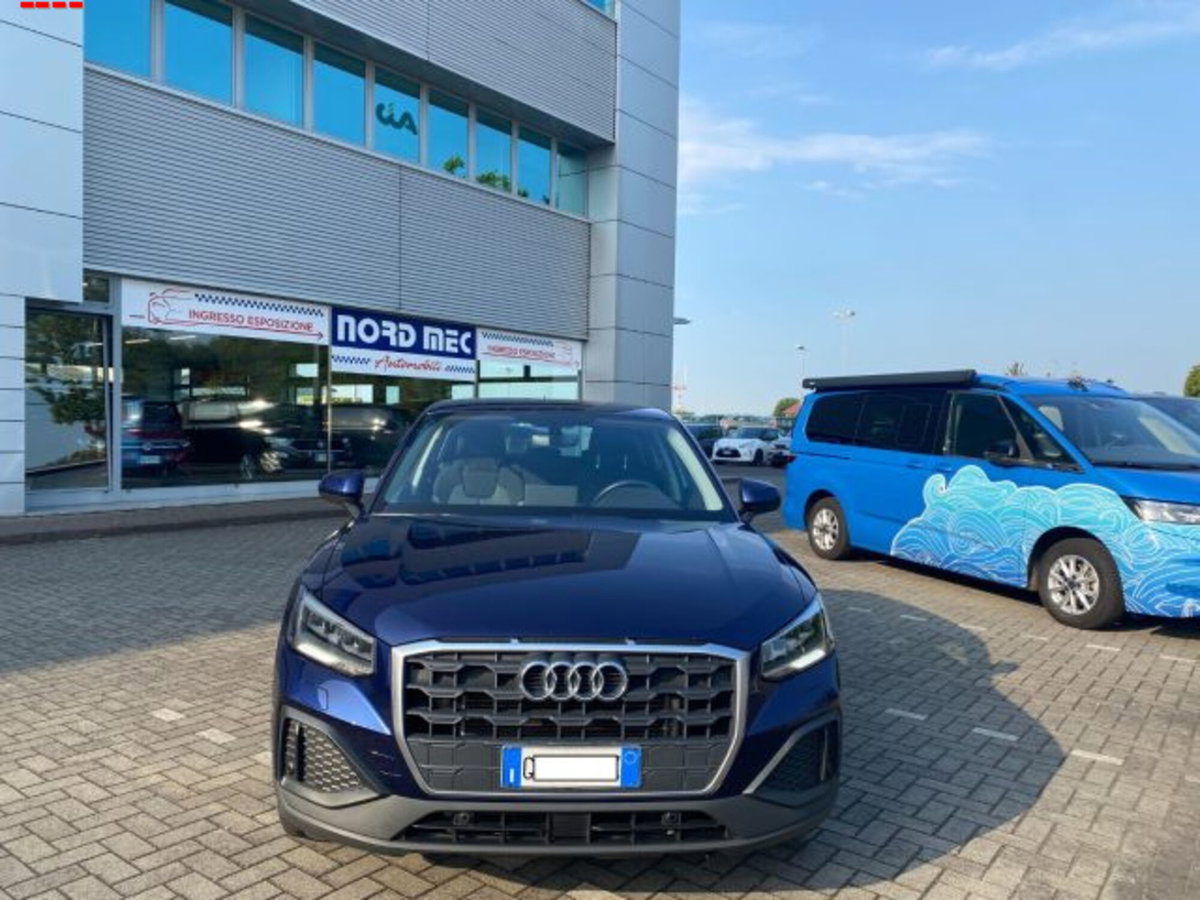 Audi Q2 Q2 35 TFSI S tronic Business (2)