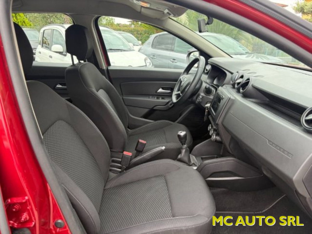 Dacia Duster 1.0 TCe 100 CV ECO-G 4x2 15th Anniversary (10)