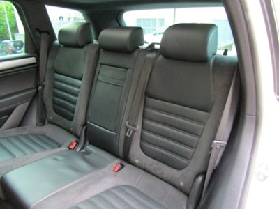 Volkswagen Touareg 3.0 TDI 204 CV tiptronic BlueMotion Technology (11)